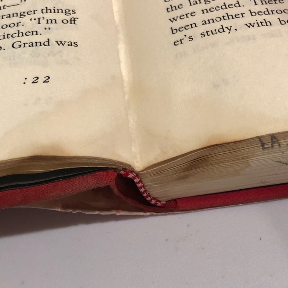 Madeleine L’Engle An Acceptable Time Book - Picture 6 of 8